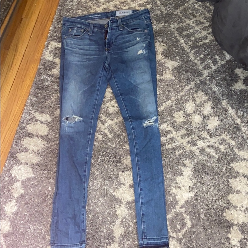 jeans